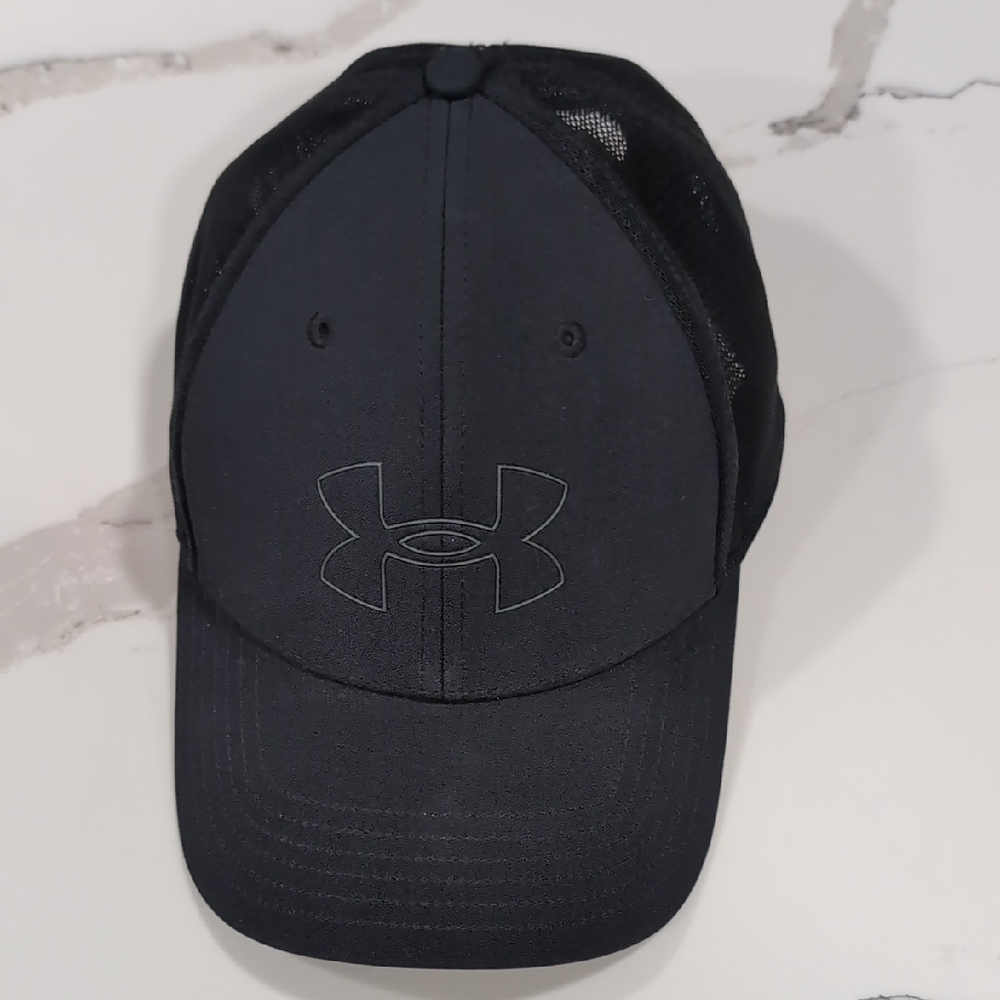 Under Armour Black Athletic Hat